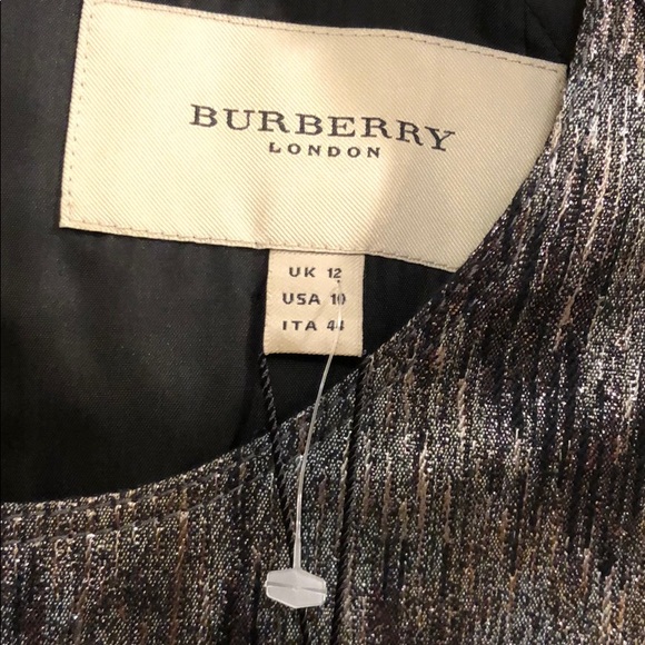 Burberry dress - Picture 7 of 14